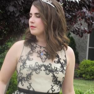 Meet your Posher, Kaitlyn